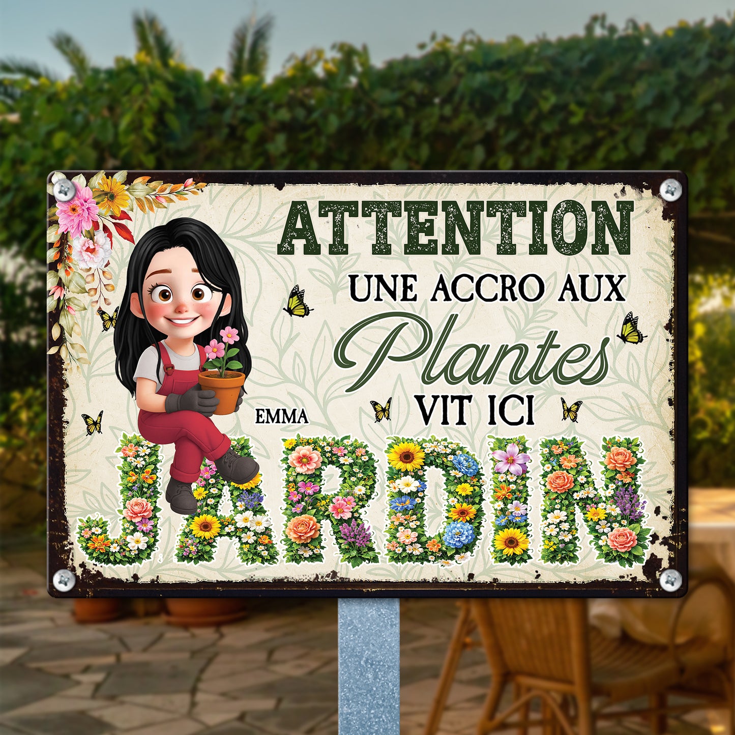 Attention ! Une Accro Aux Plantes Vit Ici – Plaque En Métal Personnalisée