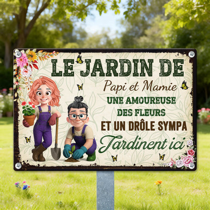 Une Folle Des Plantes et Un Pasionnée  – Plaque En Métal Personnalisée