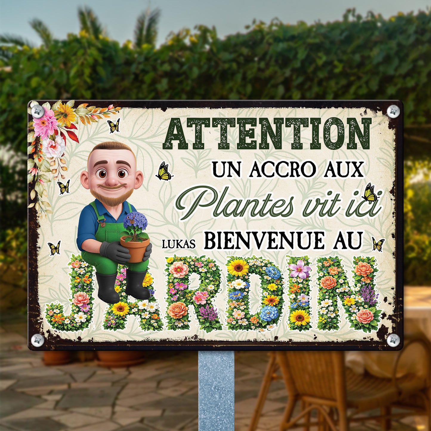 Attention ! Un Accro Aux Plantes Vit Ici – Plaque En Métal Personnalisée